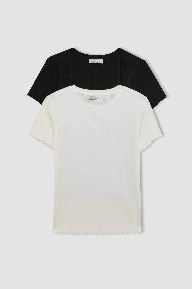 Lot de 2 T-shirts slim basiques à col rond et manches courtes