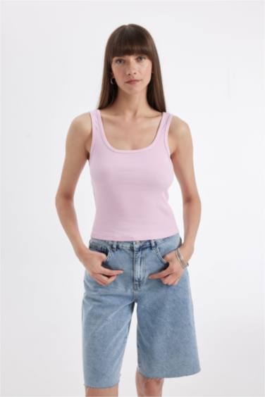 تانك توب مضلع سليم فيت بياقة مربعة