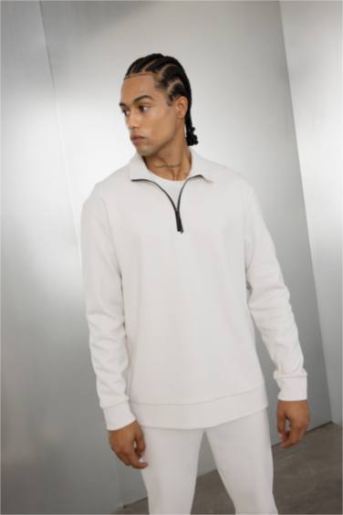 سويت شيرت قصة عادية بياخة عالية