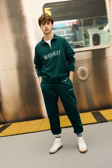 Regular Fit Fleece Pocket Sweatpants