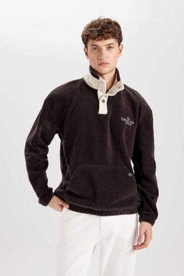 Boxy Fit Snap Closure Stand Collar Polar Sweatshirt