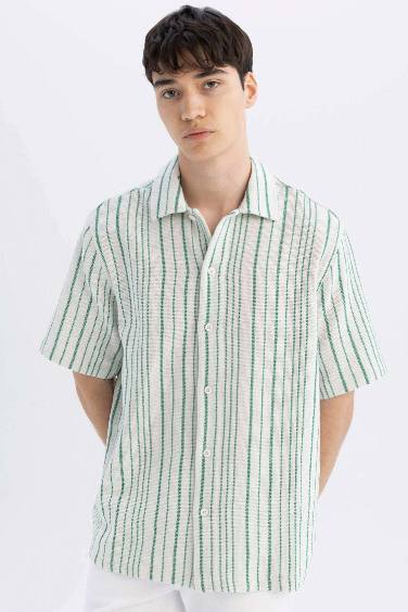 Relax Fit Striped Short Sleeve Shirt