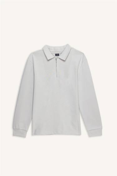 سويت شيرت قصة عادية بياقة بولو بسوسته