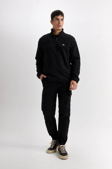 Relax Fit Dik Yaka Fermuarlı Polar Sweatshirt