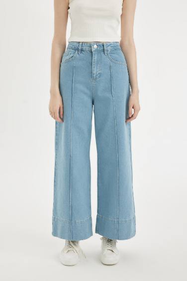 Short Wide Leg High Waist Ankle Length Washed Jeans
