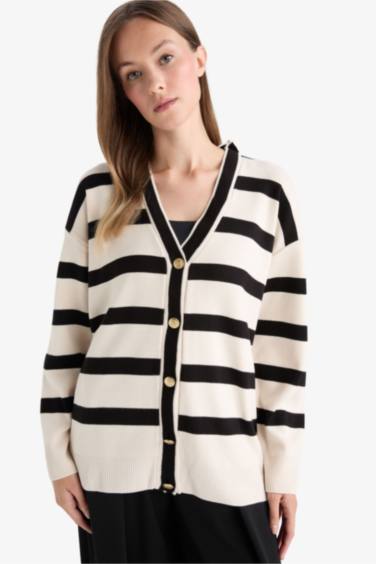 Regular Fit V-Neck Cardigan