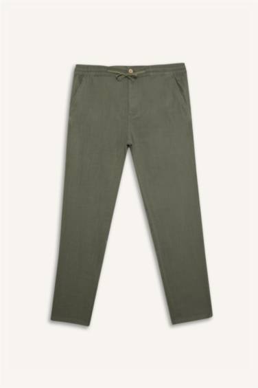 Прямые брюки-джоггеры приталенного кроя с карманами