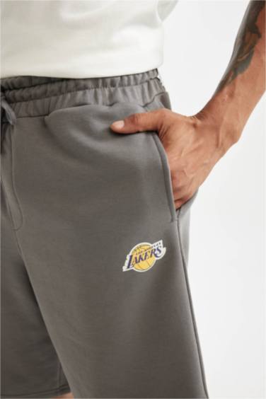 شورت قصير من لوس أنجلوس ليكرز