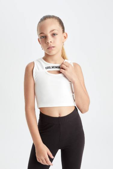 Girl Crew Neck Printed Crop Top
