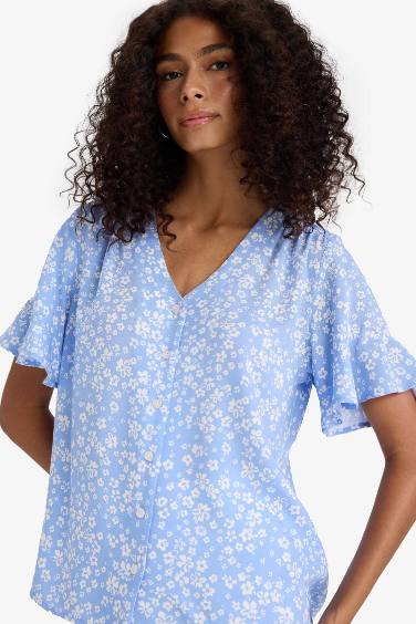 Regular Fit Floral V Neck Shirt