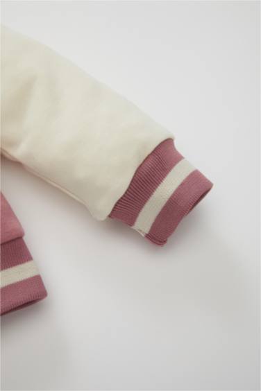 جاكيت بومبر بيبي بناتي خفيف مطرز بياقة كوليج