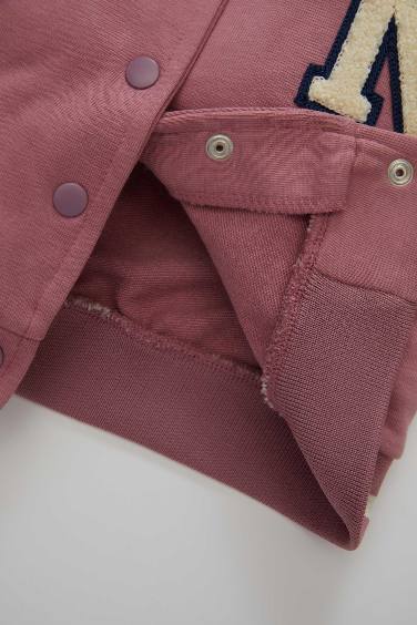 جاكيت بومبر بيبي بناتي خفيف مطرز بياقة كوليج