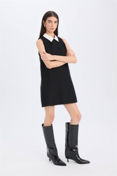 Mini Robe noire Basique en tweed à coupe A et à col chemise, sans manches