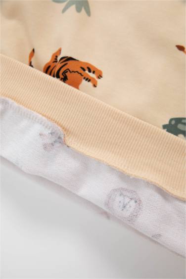 سويت شيرت اولادي قصة عادية بطبعة حيوانات