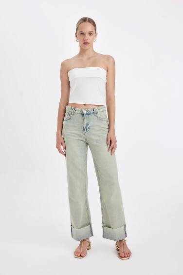 Straight Fit High Waist Washed Jeans