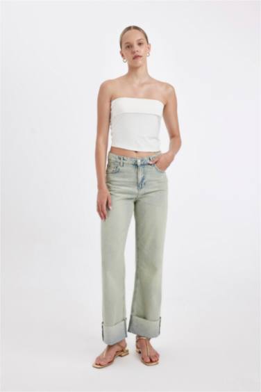 Straight Fit High Waist Washed Jeans