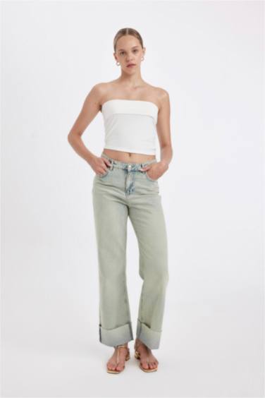 Straight Fit High Waist Washed Jeans