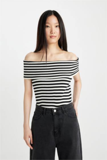 Slim Fit Strapless Ribana Pullover