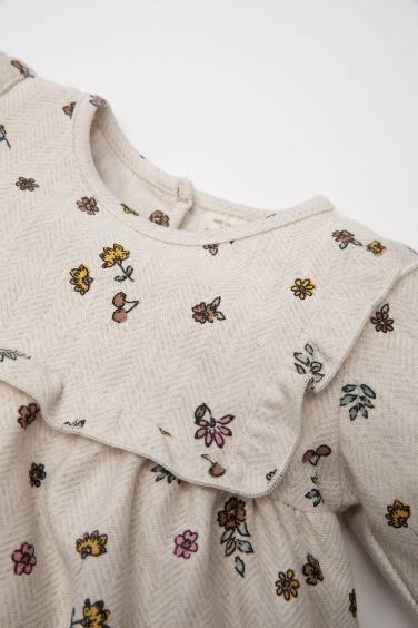 فستان بنقشة الزهور بناتي مكشكش قصة عادية برقبة مستديرة