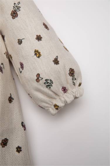 فستان بنقشة الزهور بناتي مكشكش قصة عادية برقبة مستديرة