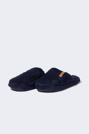 Man Flat Sole Plush Home Slippers