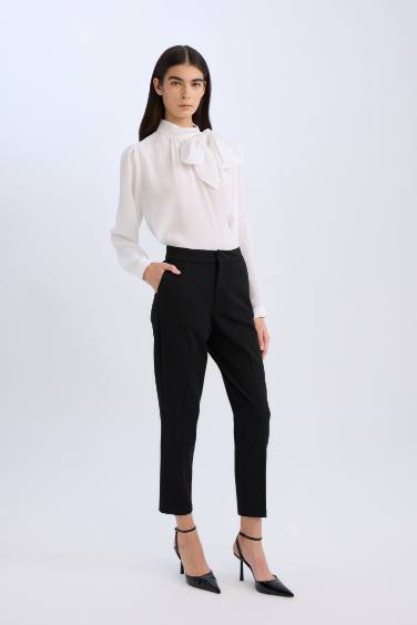 Regular Fit Fiyonk Yaka Basic Düz Saten Uzun Kollu Bluz