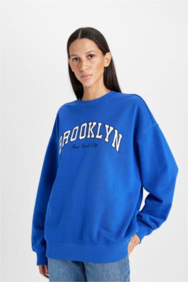 Свитшот оверсайз с круглым вырезом с принтом города из плотной ткани для женщин