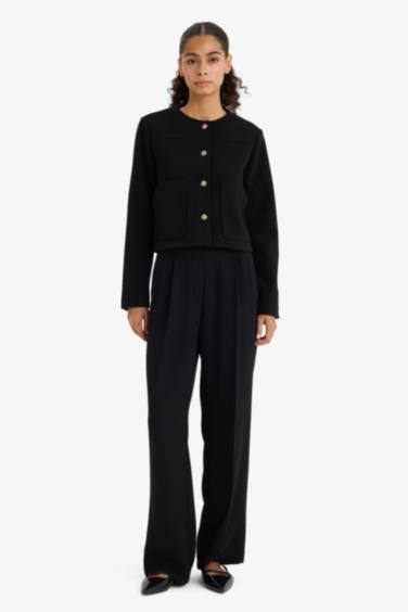 سترة بليزر كروب فيت بياخة مستديرة