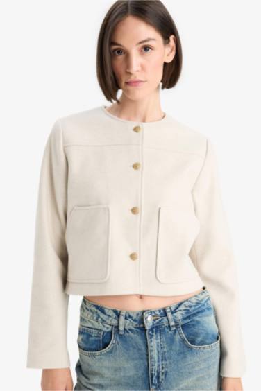 Crop Crew Neck Blazer