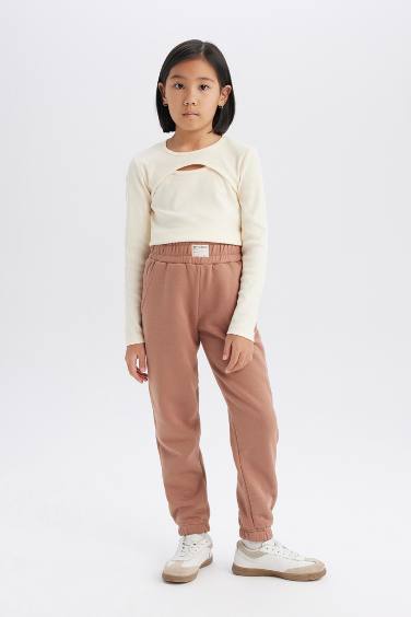 بنطلون سويت بانتس بناتي جوجر بأستك من تحت بني فاتح