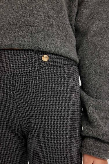 بنطلون ليجن بناتي ستاندارت أسود