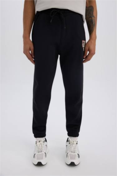 DeFactoFit NBA Chicago Bulls Standard Fit Waist Tied Thick Sweatpants