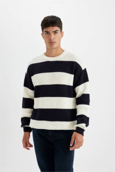 релакс пішімі дөңгелек жаға трикотаж Пулловер