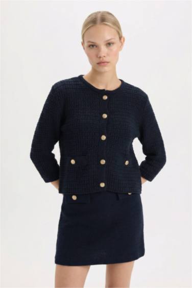 Regular Fit Bisiklet Yaka Dokulu Düğmeli Triko Hırka