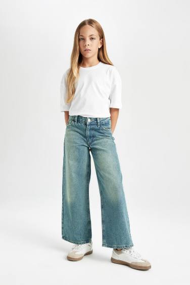 Girl Wide Leg Pocketed Jeans