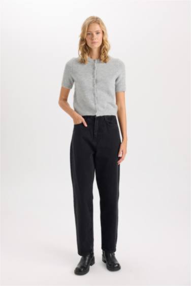 Regular Fit Crew Neck Basic Buttoned Knit Cardigan