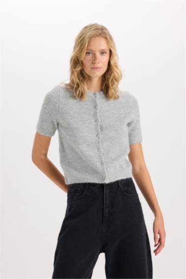 Regular Fit Crew Neck Basic Buttoned Knit Cardigan