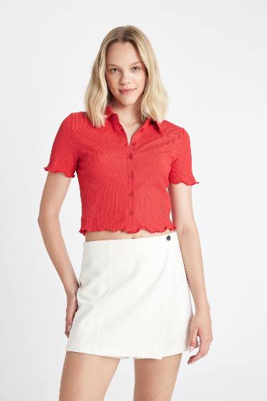 Fitted Crepe Short Sleeve Shirt