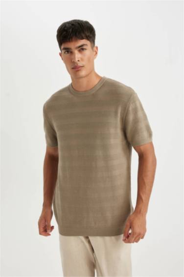 Standard Fit Crew Neck Knitwear T-Shirt