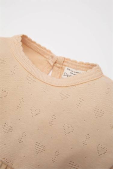 طقم بيجاما بيبي بناتي مضلع قصة عادية - قطعتين