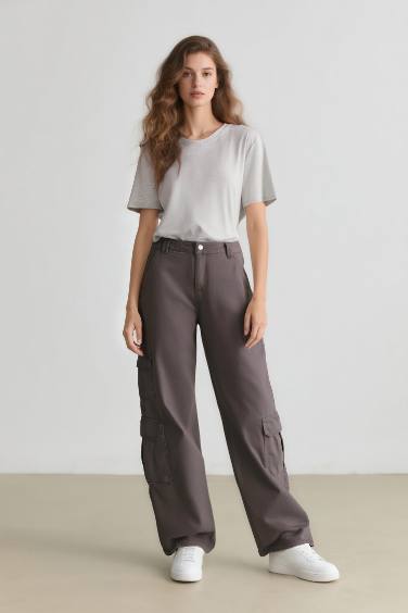 Pantalon Cargo en Gabardine droit à taille normale