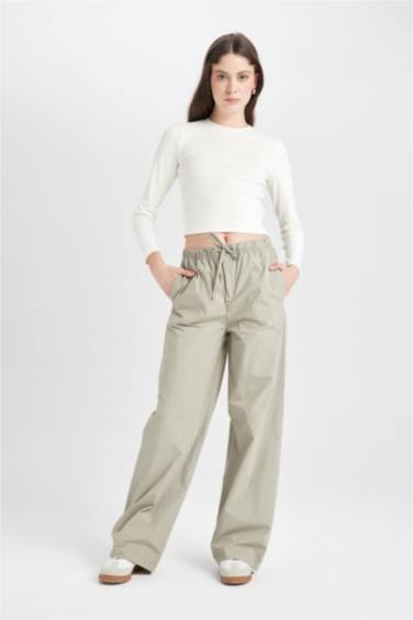 Straight Fit Normal Waist Poplin Trousers
