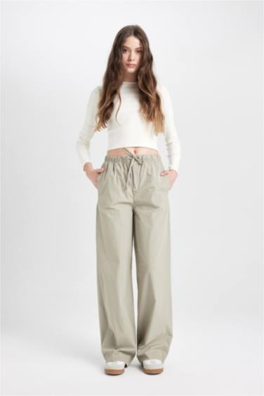 Straight Fit Normal Waist Poplin Trousers