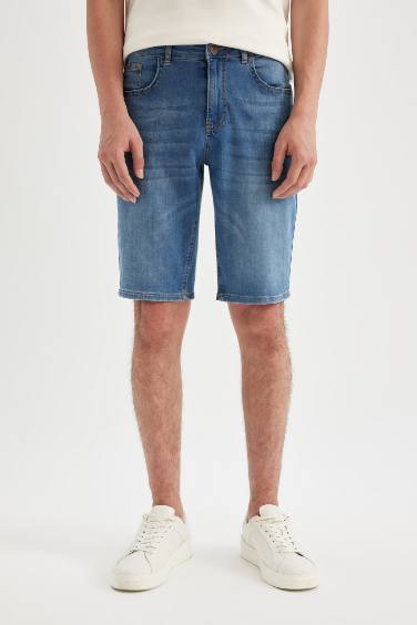 Short en jean à coupe régulière