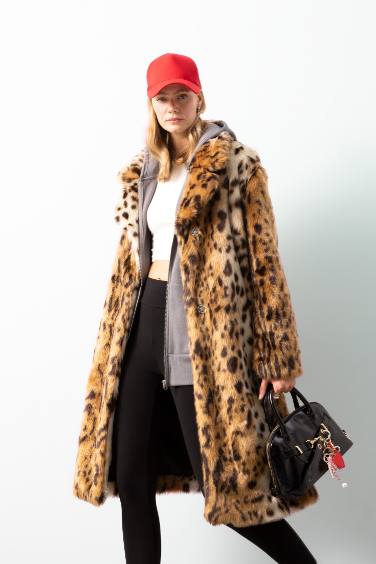 Relax Fit Leopard Patterned Pocketed Long Faux Fur Jacket