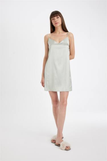 Regular Fit V-Neck Satin Woven Dress