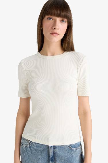 Woman Short Sleeve T-Shirt