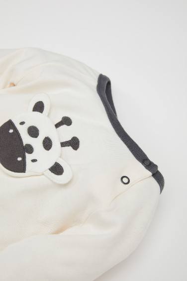 Baby Boy Newborn Giraffe Embroidered Snap Body