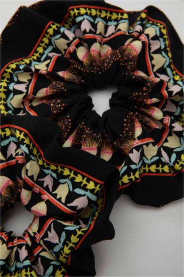 Lug Von Siga x DeFacto Desenli Saç Tokası