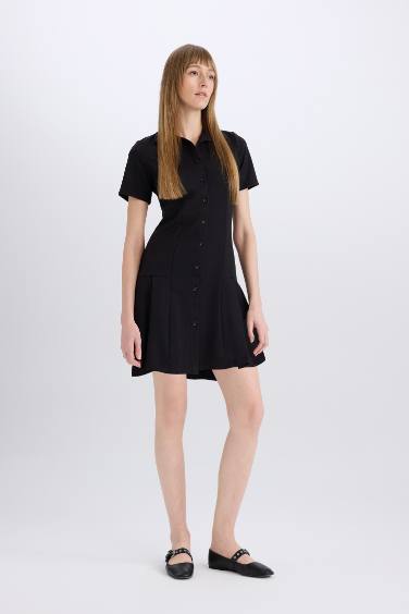 Polo Neck Basic Short Sleeve Pleated Mini Dress